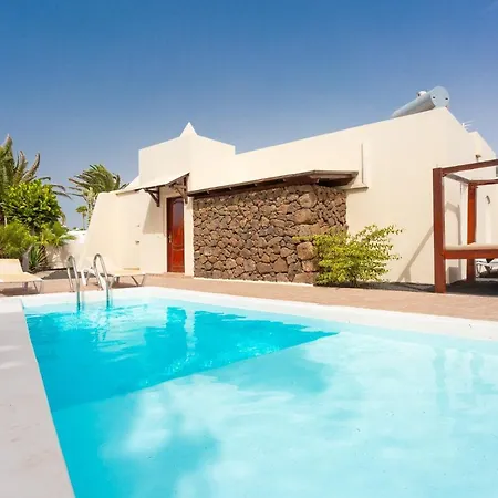 Luna Villa *