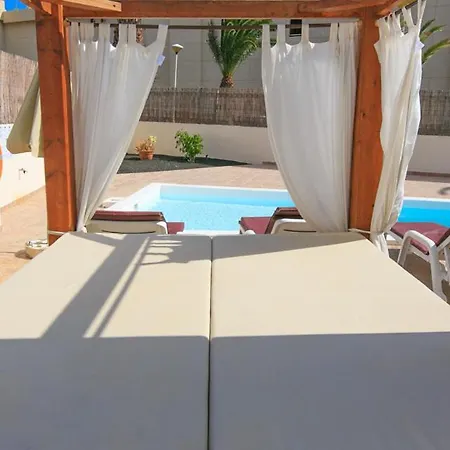 Luna Villa *