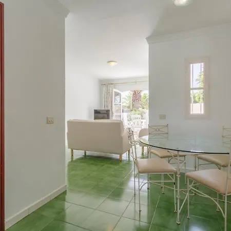 Luna Villa *