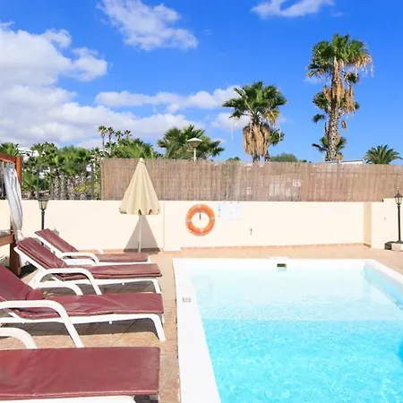 Luna Villa *